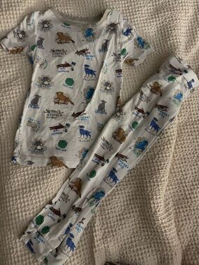 Magnetic Me Dog Days Short Sleeve Pajama Set